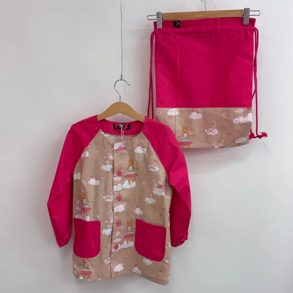 Set grembiulino con sacchetto spalla - orsa ballerina - fucsia - corpo fantasia - tg 116