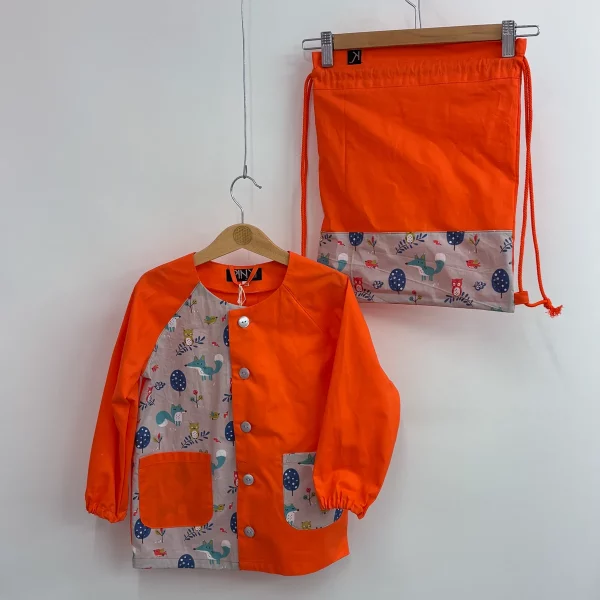 Set grembiulino con sacchetto spalla - animali del bosco - arancio - tg 110